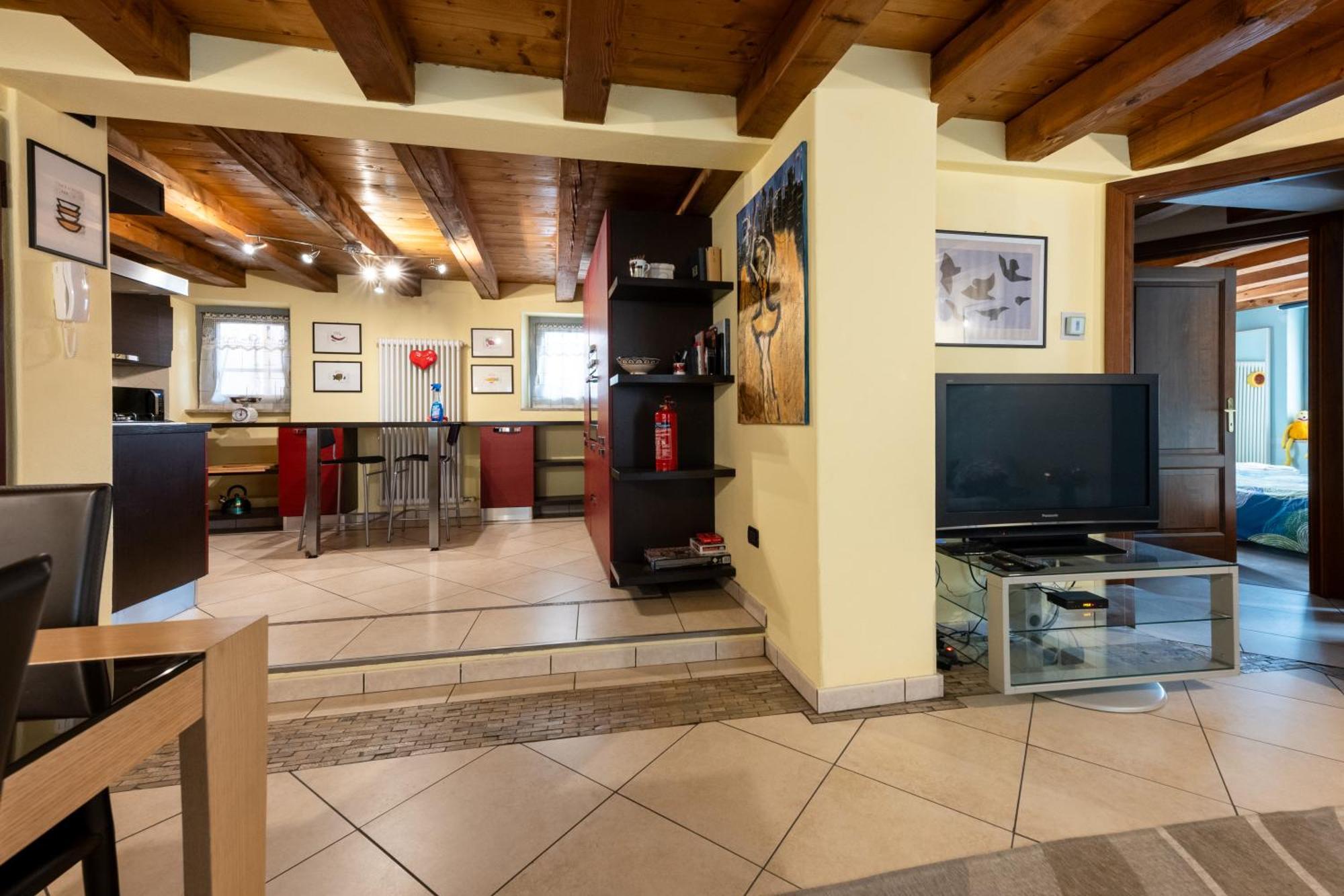 Alpine Apartment Аоста Екстер'єр фото